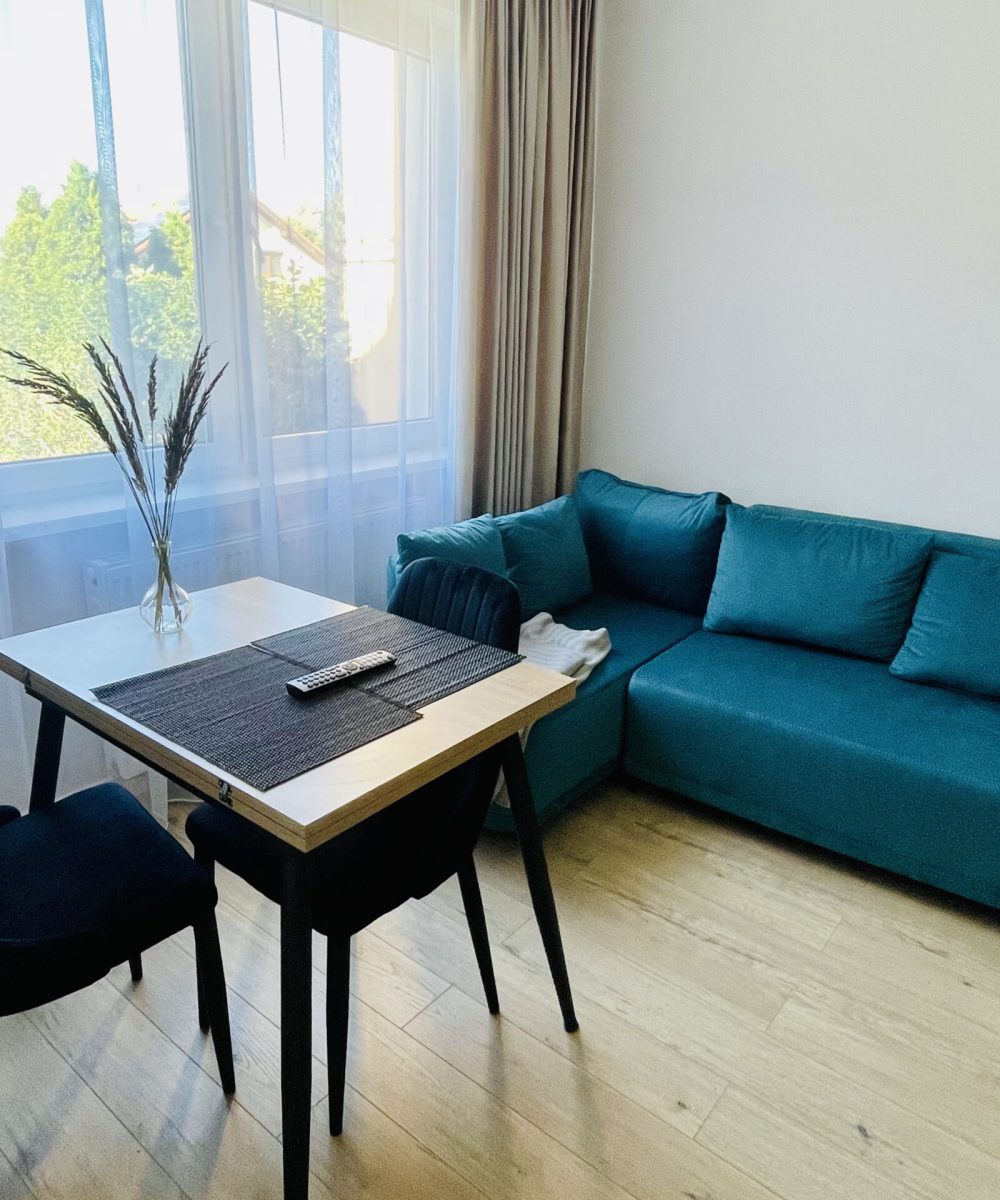 IMG_4676_0010_FullSizeRender 4