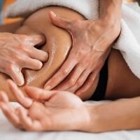 ayurveda-buttocks-massage ayurveda-buttocks-massage